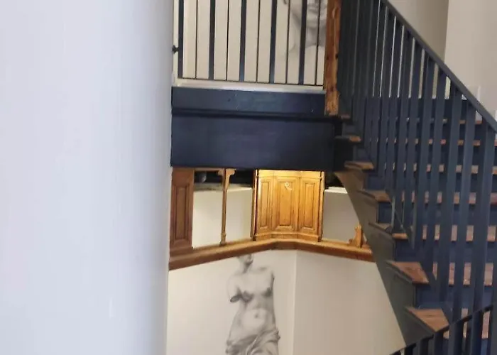 Kamienica Centrum Nr 14 *